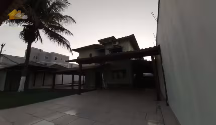 CASA DUPLEX COM 5 QUARTOS SENDO 2 SUÍTES NO BAIRRO ENSEADA DAS GAIVOTAS EM RIO DAS OSTRAS RJ