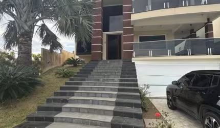CASA DUPLEX EM ALTO PADRÃO COM 5 QUARTOS A VENDA NO CONDOMÍNIO VIVERDE 1 EM RIO DAS OSTRAS RJ