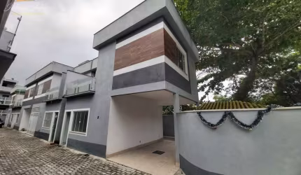 CASA DUPLEX COM 2 QUARTOS SENDO 1 SUÍTE A VENDA NO BAIRRO ÂNCORA EM RIO DAS OSTRAS RJ