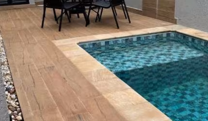CASA CONDOMINIO VILA ROMANA
