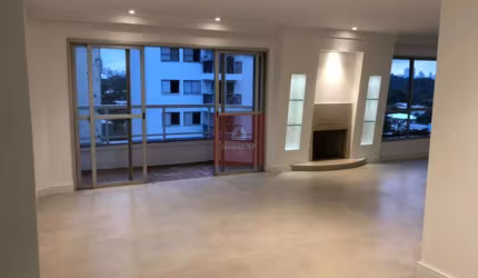 Apartamento c/ 195m², 4 dormitórios sendo 3 suítes, 3 vagas.
