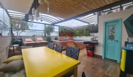 Excelente cobertura duplex em Moema Pássaros