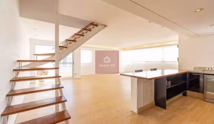 Lindo triplex com 182,21 m2 bem distribuídos e todo reformado.