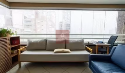 Apartamento com 137m², 3 dormitórios, sendo 3 suítes, 3 vagas.