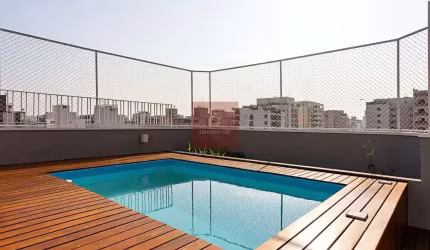 Cobertura à venda em Moema, 3 quartos, duplex. 254 m², piscina privativa, área gourmet e 3 vagas.