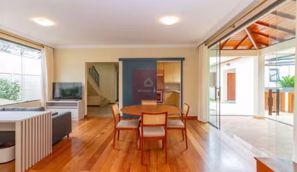 Um Refúgio em Moema: Sua nova casa de 220m²