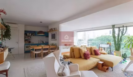 Maravilhoso apartamento na Vila Olimpia com 101m², totalmente reformado.