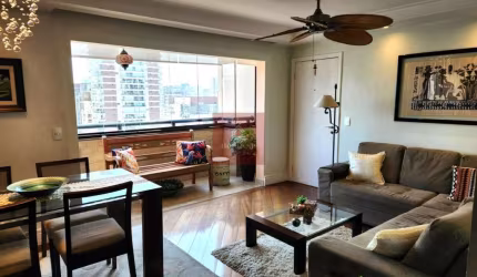 Apartamento reformado na Vila Olimpia em excelente localização, prédio com lazer