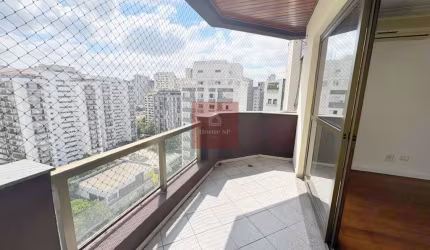 Excelente apartamento com 131m², 3 dormitórios, sendo 1 suíte, 2 vagas + depósito.