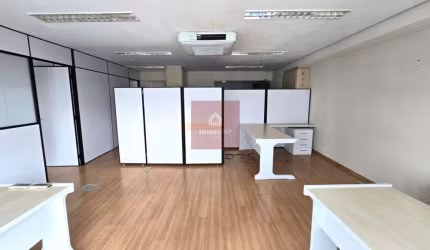 Conjunto comercial com 91 metros, 3 salas, em excelente localização