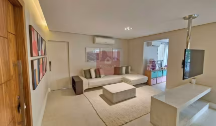 Bosque da Saúde; apartamento com 136 metros, 03 suítes,05 banheiros,03 vagas.