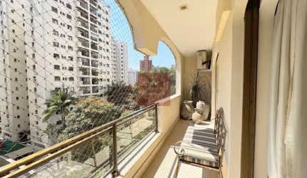 Excelente apartamento com 138,84m², frente, andar alto, 3 dormitórios, 1 suites, 2 vagas.