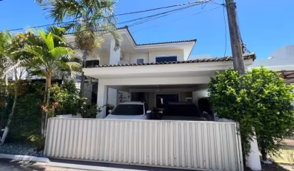 Imóvel em Lauro de Freitas