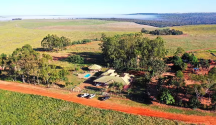 Fazenda com 3.035 mil hectares em Goiás