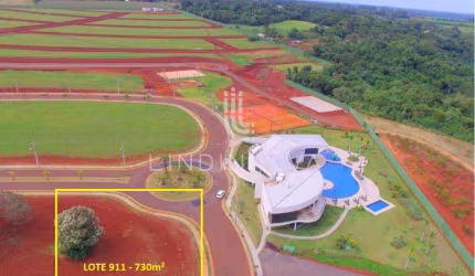 OPORUNIDADE - Lote esquina no Royal Boulevard, com 728 m2 - com projeto aprovado