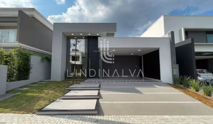 Casa com 3 dormitórios à venda, 236,00 m  - Condomínio Residencial Safira - Foz do Iguaçu-PR
