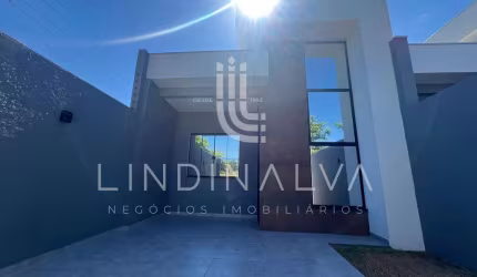 Casa recém construída no Jd. das Águas, com 2 quartos, amplo quintal - apta para financiamento