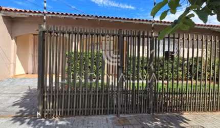 Casa ampla com 5 quartos e área de lazer à venda no Conjunto Libra IV