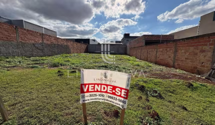 Terreno murado de 300 m2 à venda no Jardim Marcely em Foz do Iguaçu