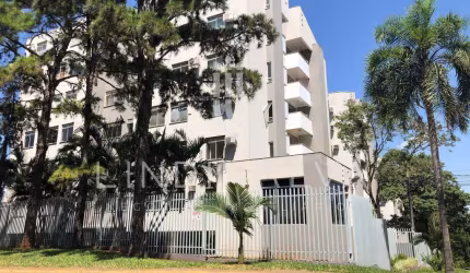 Apartamento no Mirafiori com suíte e 2 quartos - no Centro