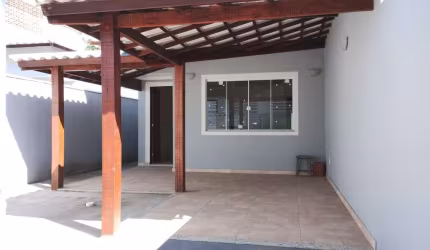 Casa à venda no bairro Balneário São Pedro em São Pedro da Aldeia/RJ