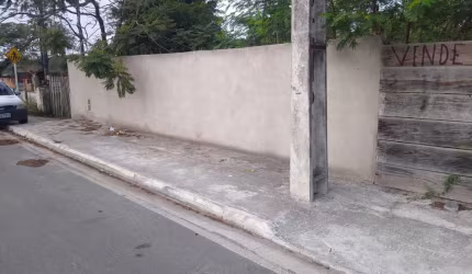 Terreno à venda no bairro Clube dos Engenheiros em Araruama/RJ