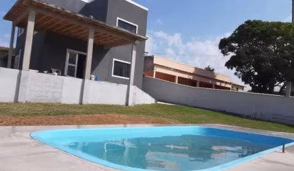 Casa à venda no bairro Iguabinha em Araruama/RJ