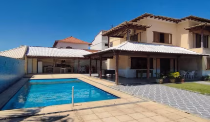 Casa à venda no bairro Barbudo em Araruama/RJ