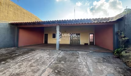 Casa para Venda em Bauru, vila Engler, 3 dormitórios, 1 suíte, 3 banheiros, 5 vagas