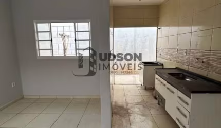 Casa para Venda em Bauru, Tangaras, 1 dormitório, 1 banheiro, 2 vagas