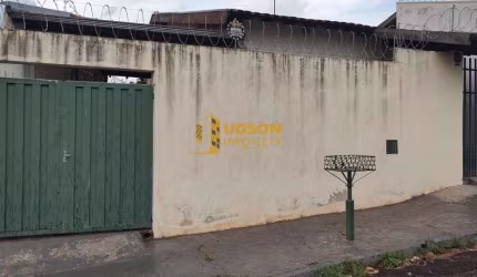 Casa para Venda em Bauru, Jardim Maramba, 3 dormitórios, 1 banheiro, 1 vaga