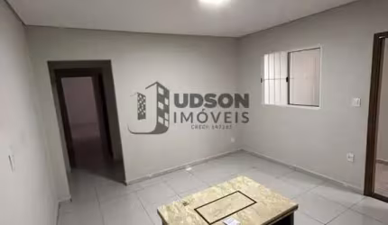 Casa para Venda em Bauru, Vila Ipiranga, 2 dormitórios, 1 banheiro, 2 vagas