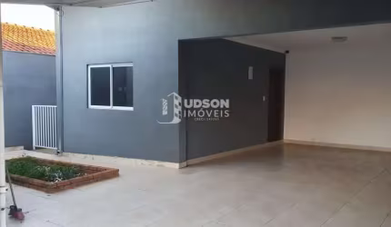 Casa para Venda em Bauru, vila Industrial, 2 dormitórios, 1 suíte, 3 banheiros, 4 vagas