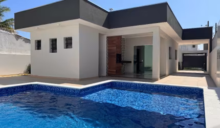 Casa isolada em Itanhaém