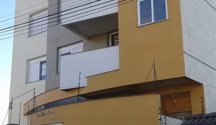 Excelente apartamento semimobiliado à venda no Bairro Ana Rech