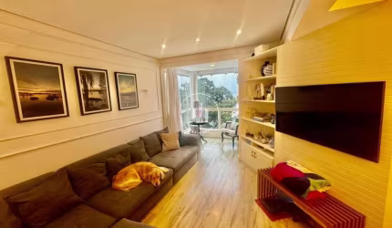 Apartamento em Coqueiros - Florianópolis