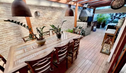 Casa em Carvoeira - Florianópolis
