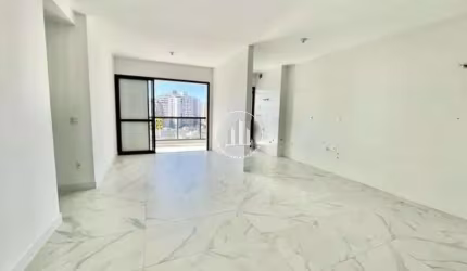 Apartamento em Kobrasol - São José