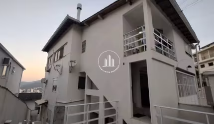 Prédio em Trindade - Florianópolis