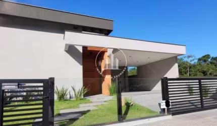 Casa 3 Quartos com Piscina - Sertão do Maruim