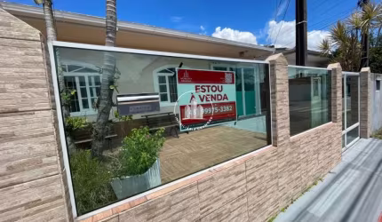 Casa 3 Dormitórios, Sendo 1 Suíte
