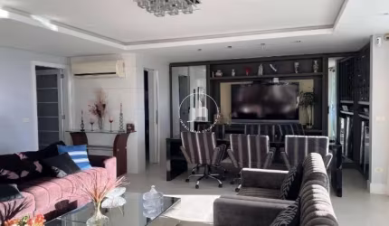 Casa com 5 dormitórios sendo 3 suítes no Joao Paulo