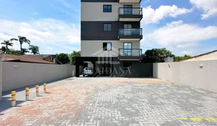 Apartamento com 03 Gardens sendo 01 com 30 metros e 03 dormitórios à Venda,  Cidade Jardim, São Jos