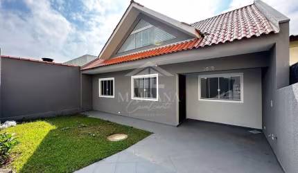 Casa com Ático à Venda no bairro Bom Jesus em São José dos Pinhais, PR