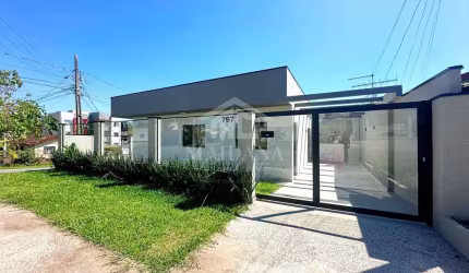 Casa  nova com 03 dormitórios à Venda no bairro Cruzeiro em São José dos Pinhais, PR