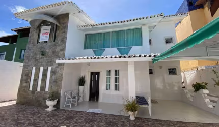 Casa duplex 5/4 à venda em Piatã