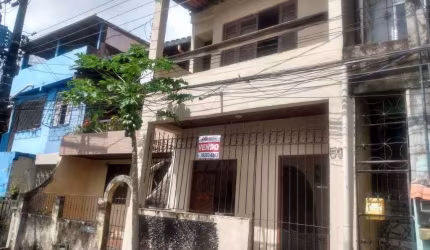 Casa 2/4 à venda em Itacaranha
