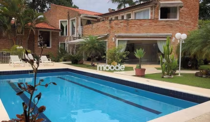 Casa à venda com 4 Quartos no Recanto Inpla - PORTEIRA FECHADA! 4 suites