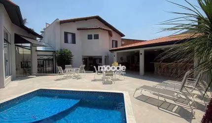 Casa à venda com 3 Quartos sendo 3 suítes no SPII - MODERNA, integrada e impecável! Gourmet e piscina!