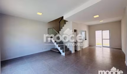 Sobrado com 3 Quartos à venda, 117 m² por R$ 810.000 - Chácara Canta Galo - Cotia/SP